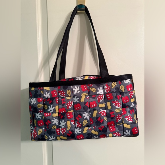 Harveys Disney Love You To Pieces Large Satchel - Picture 2 of 4